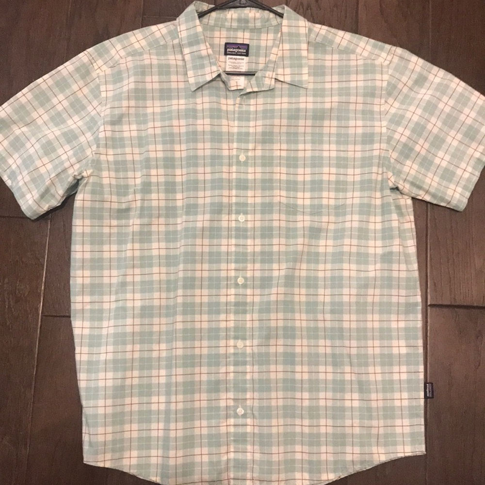 Men’s Patagonia Short Sleeve Button Down Shirt